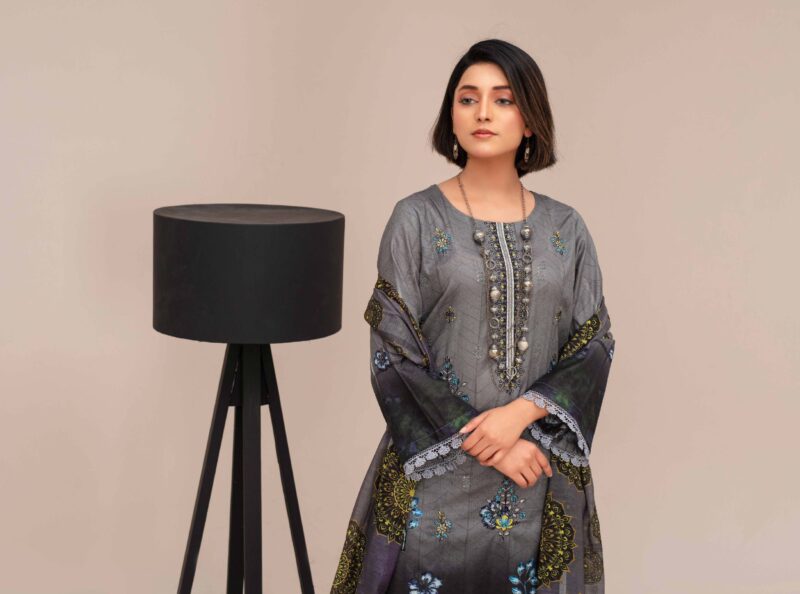 Bin Umar Grey Embroidered Lawn 3-Piece Suit – Elegant & Timeless